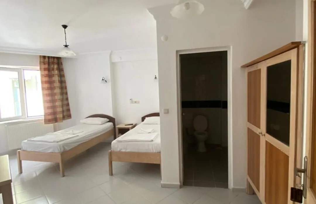 Ay Otel 2-1