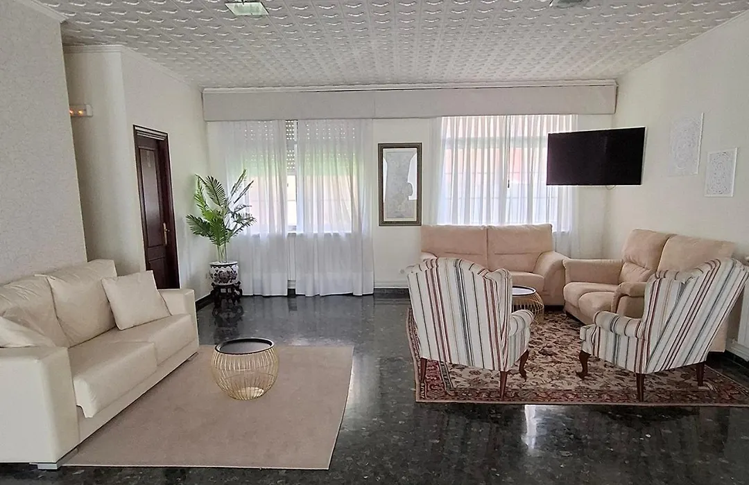 Hotel Cervantes-1