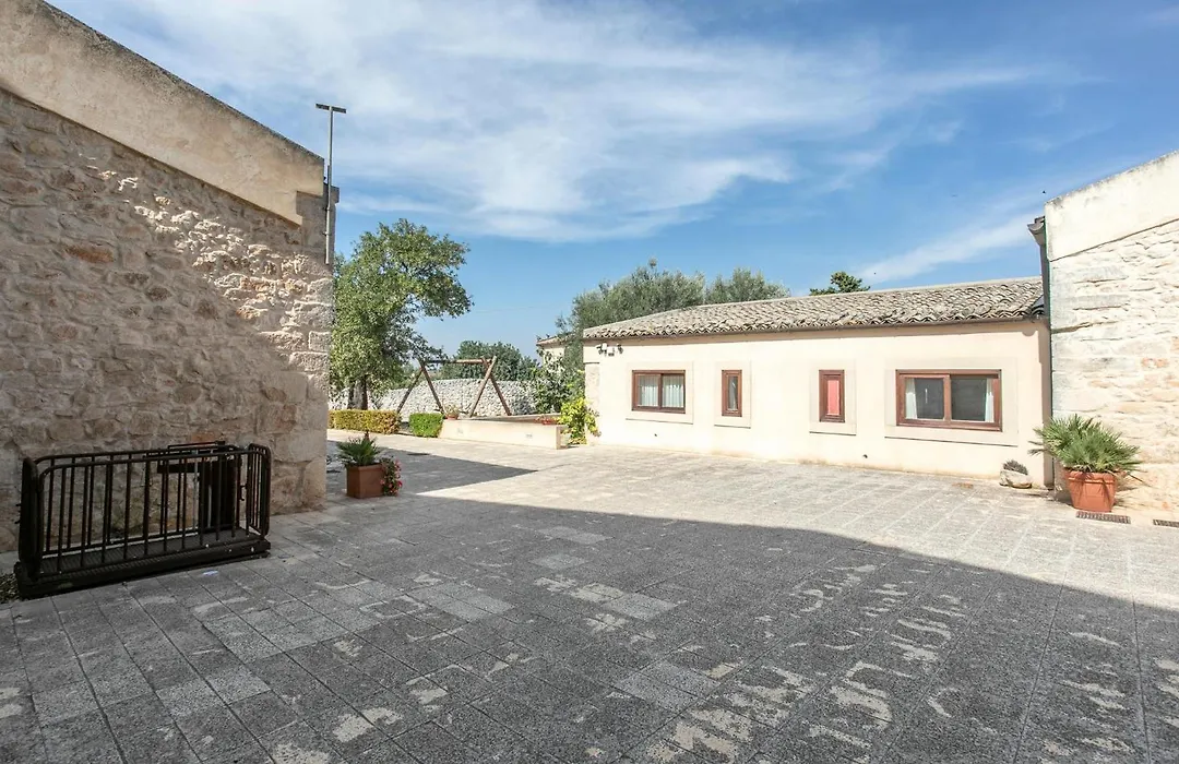 Tenuta Licitra-1
