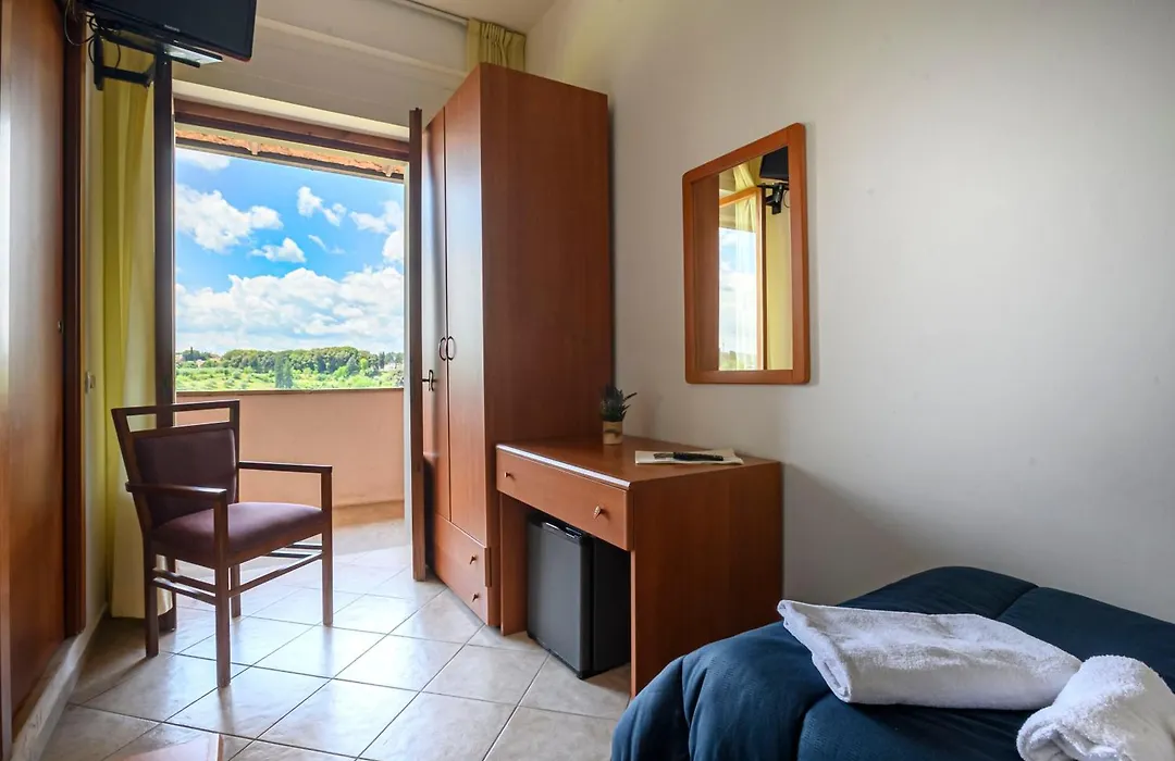 Hotel Vico Alto-1
