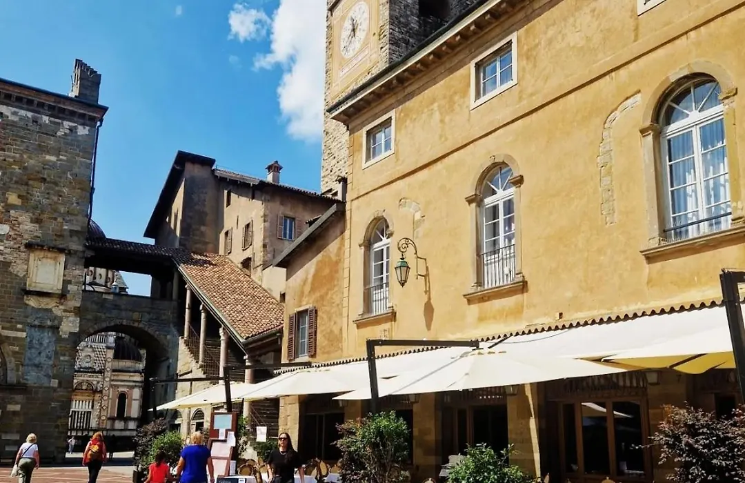 Albergo 900-1