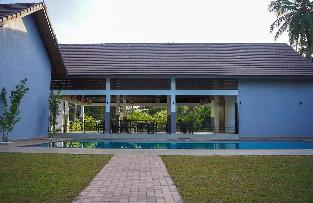 Lion Gate Hotel Sigiriya-1