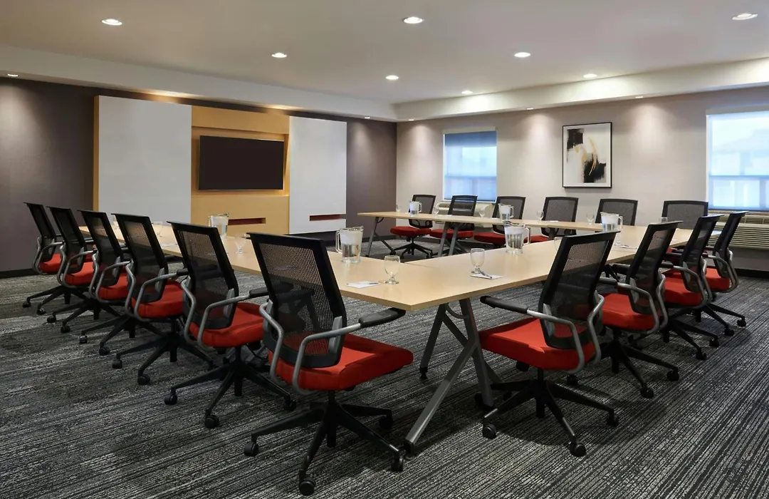 Towneplace Suites By Marriott London-1