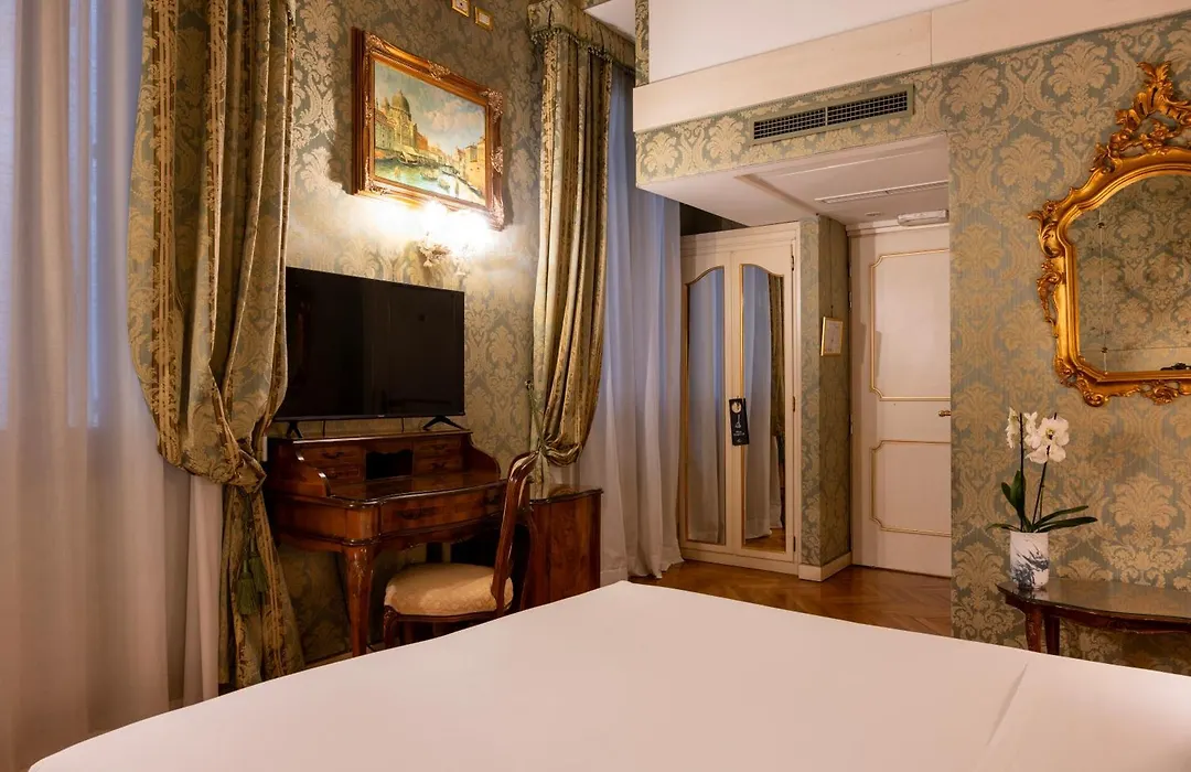 Hotel Antico Doge - A Member Of Elizabeth Hotel Group-1