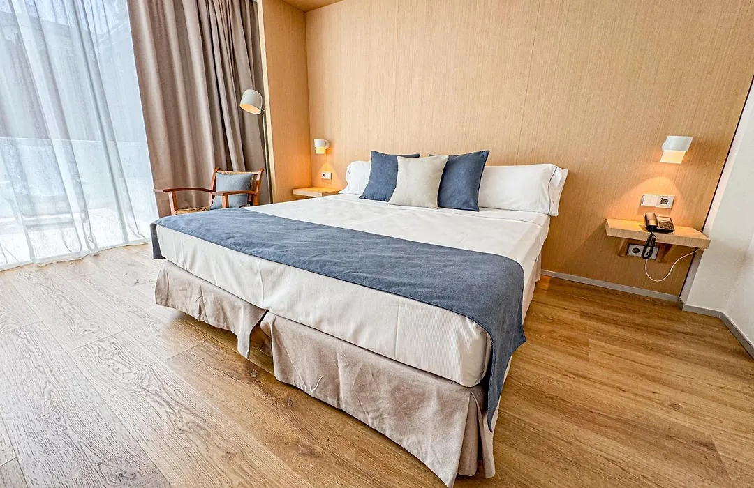 Alenti Sitges Hotel-1