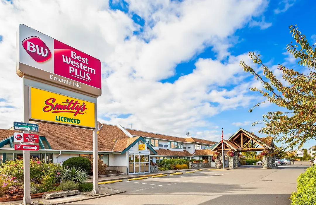Best Western Plus Emerald Isle Hotel-1