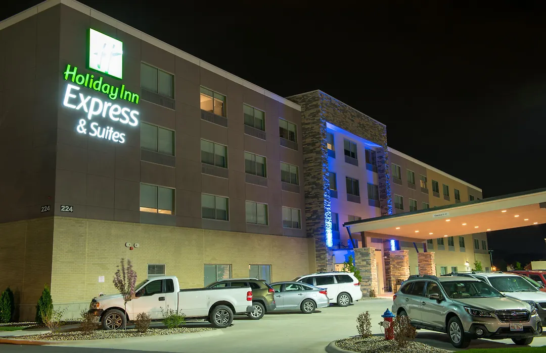 Holiday Inn Express & Suites - Dayton Southwest By Ihg-1