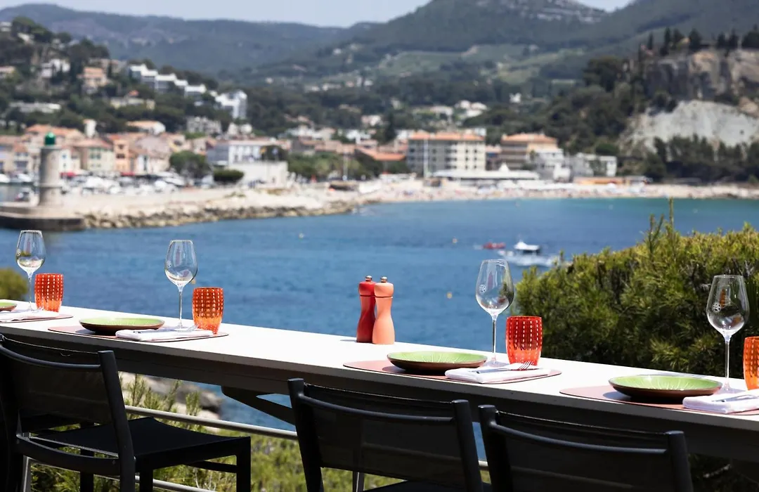 Hôtel Les Roches Blanches Cassis-1