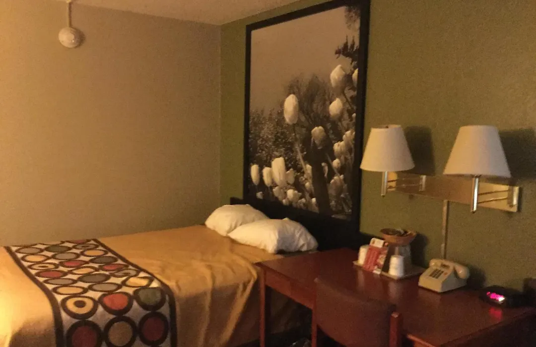 Super 8 By Wyndham Youngstown/Austintown-1