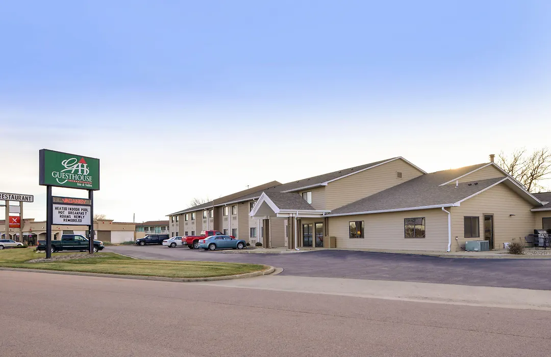 Baymont By Wyndham Sioux Falls North,I-29,Russell St, Airport-1