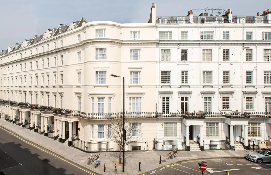 The Crescent Hyde Park-1