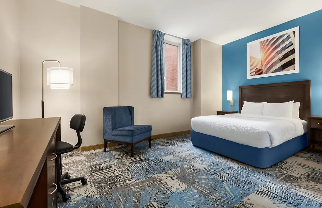 Days Inn By Wyndham Philadelphia Convention Center-1