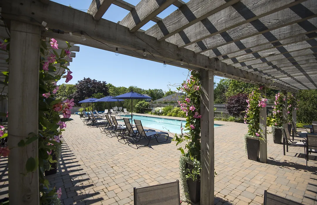 Black Point Inn-1