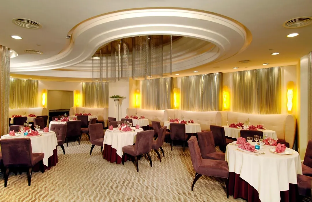 Grandview Hotel Macau-1