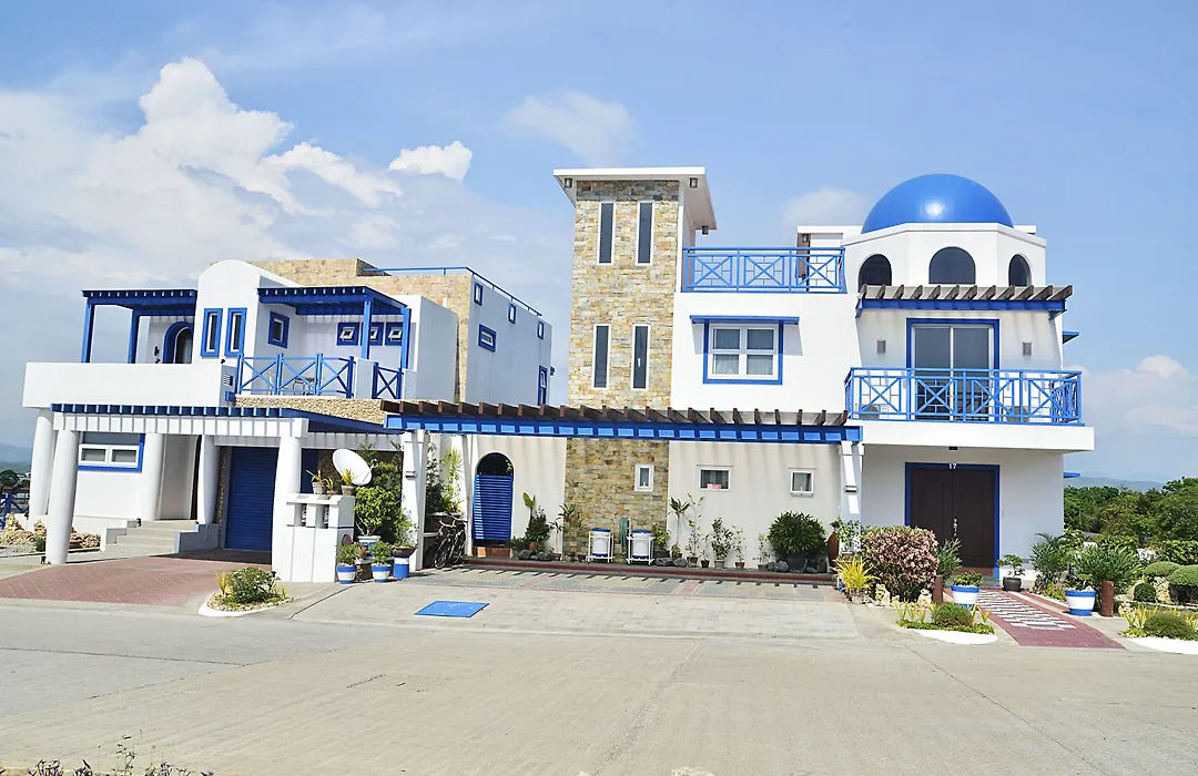 Thunderbird Resorts - Poro Point-1