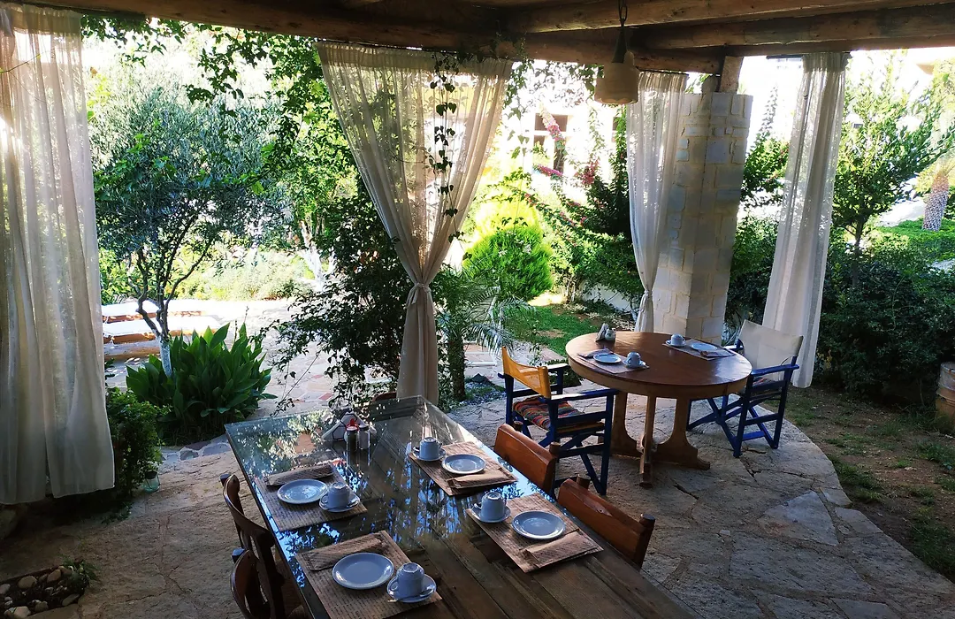 Idili Traditional House-1