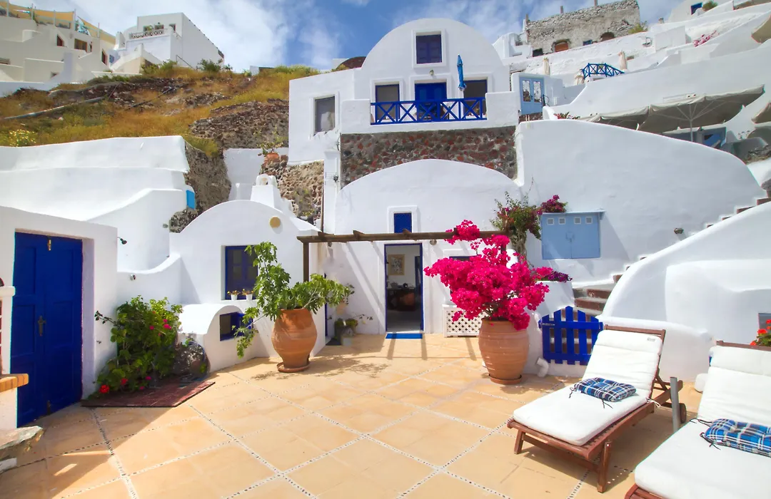 Ifestio Villas Oia-1