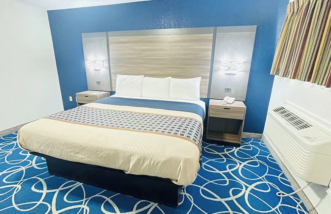 Budget Inn Pecos-1