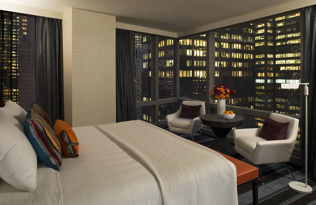 Courtyard By Marriott New York Manhattan/Central Park-1