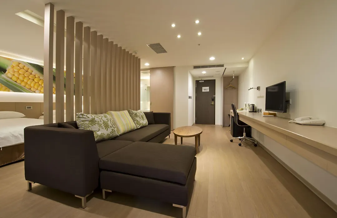 Mellow Fields Hotel-1
