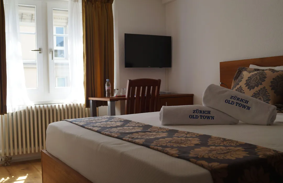 Hotel Old Town-1