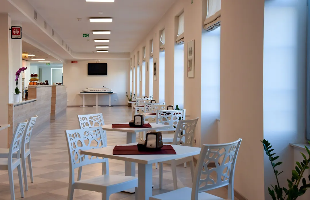 Nuovo Albergo Operai-1