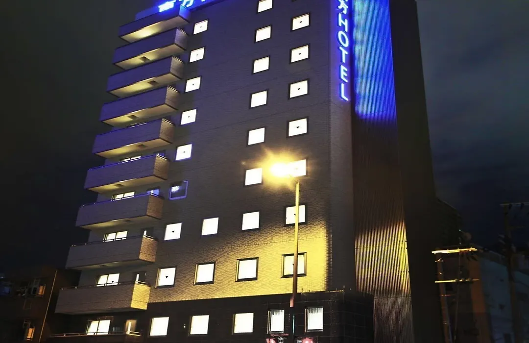 Toho Hotel-1