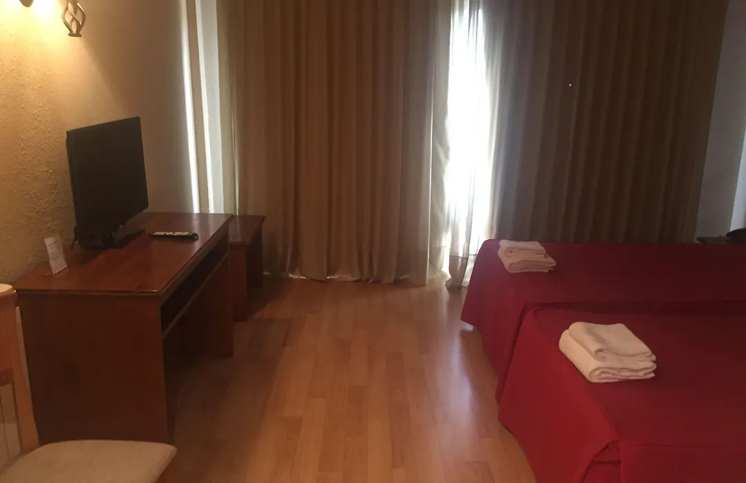 Hotel Cariñena-1