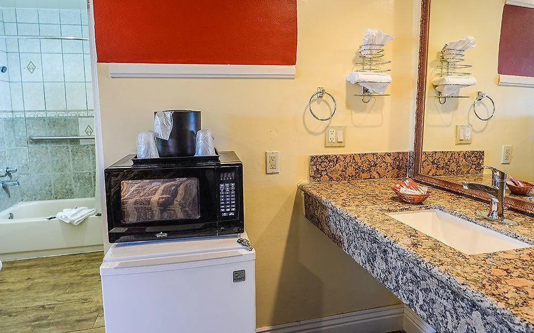 Aqua Venture Inn-1