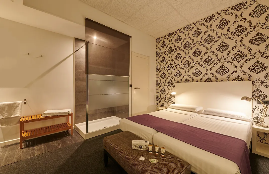 Hostal Mayerling Centro-1