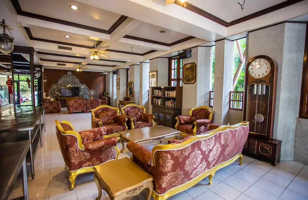 Prince Hotel Chiang Mai-1