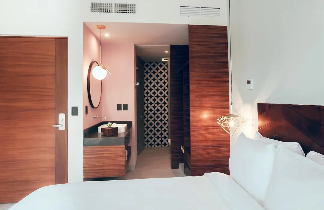 Calixta Hotel-1
