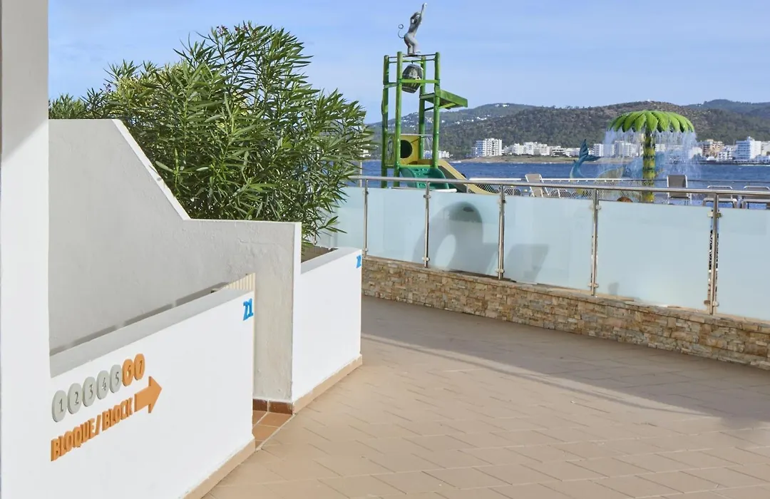 Playa Bella Beach Apartments-1