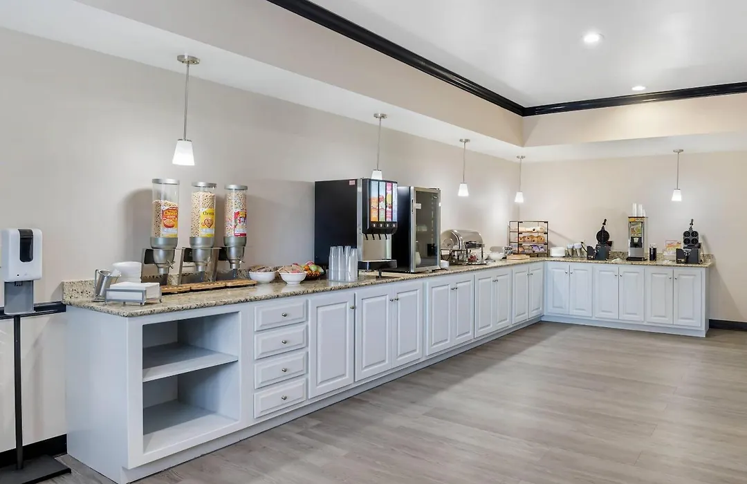 Country Inn & Suites By Radisson, Ashland - Hanover, Va-1