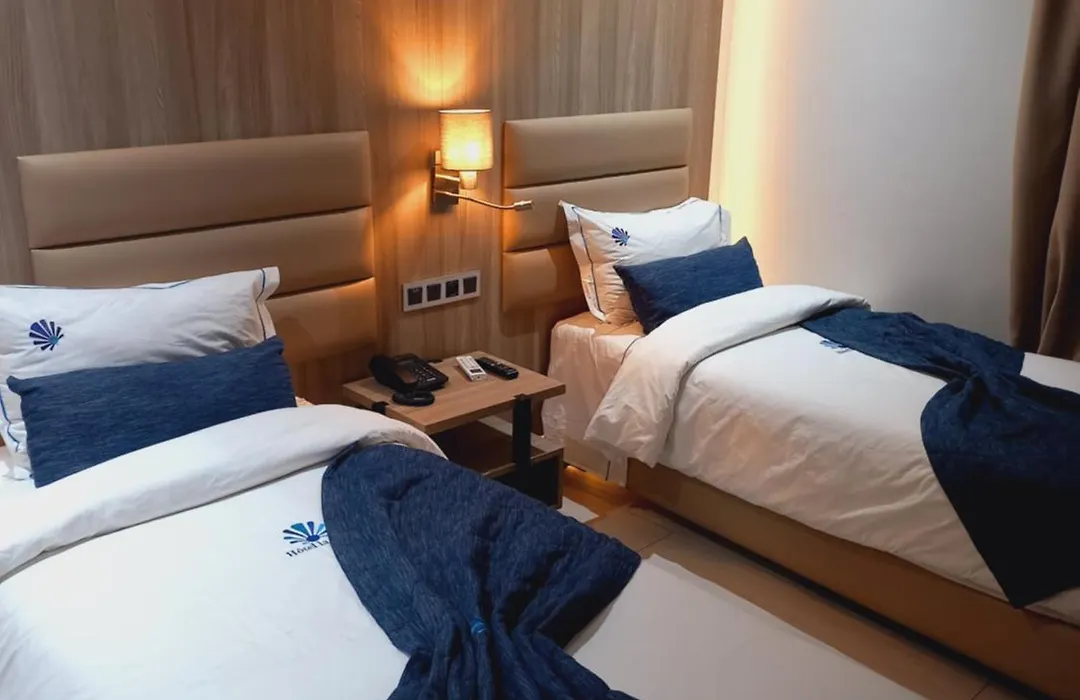 Hôtel La Perla-1