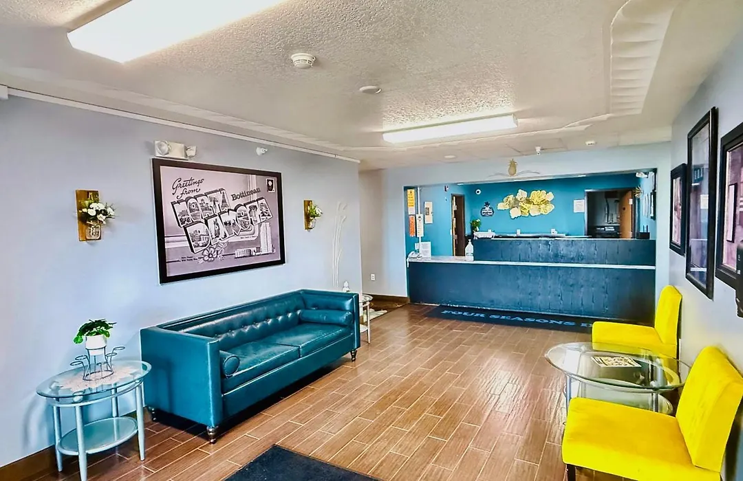 Four Seasons Inn-1