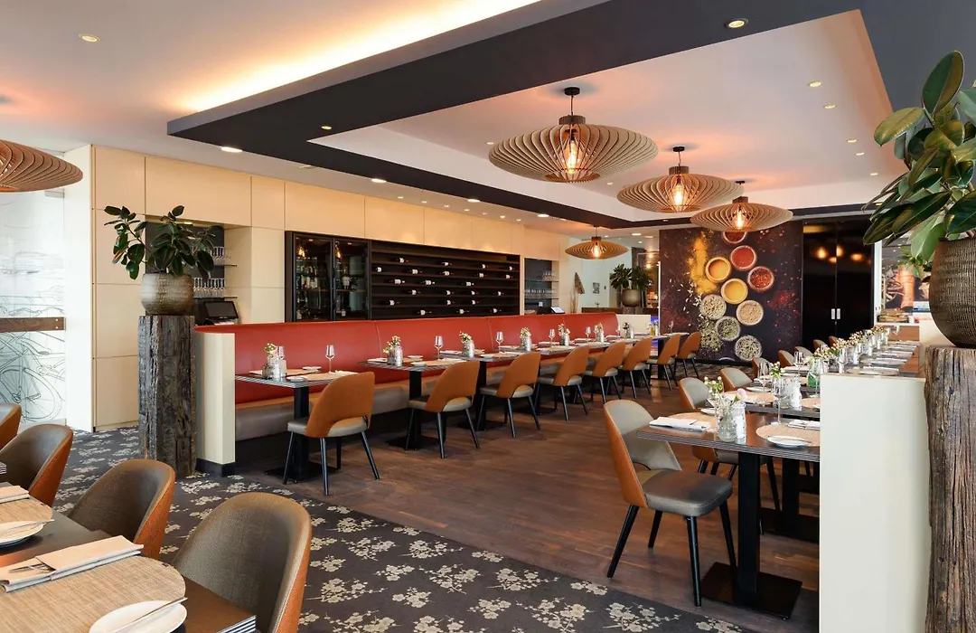 Moevenpick Hotel Amsterdam City Centre-1
