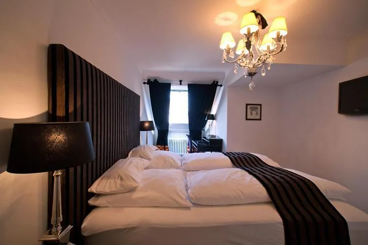 Hotel Aleksandra-1