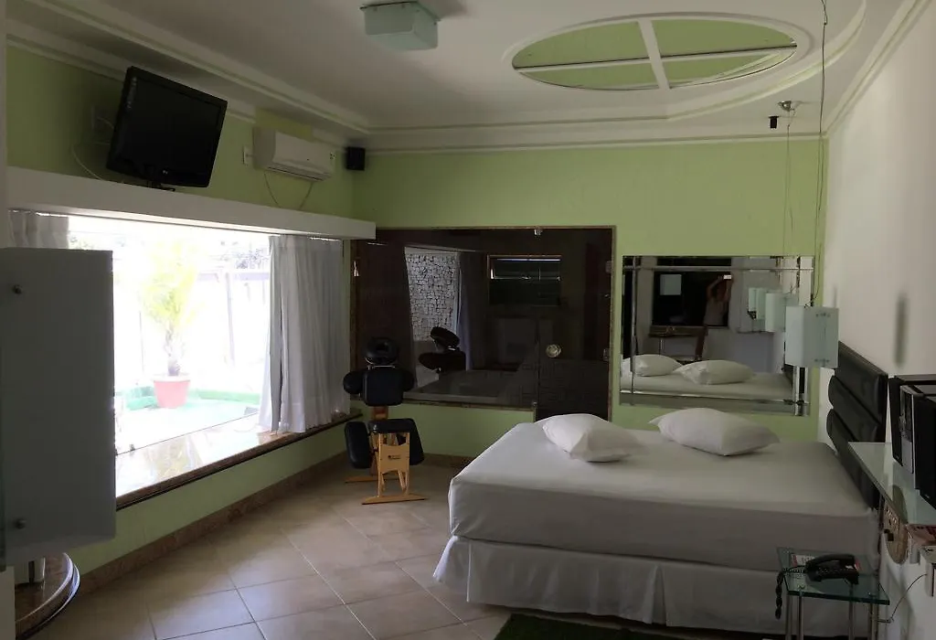 Cassino Motel (Adults Only)-1