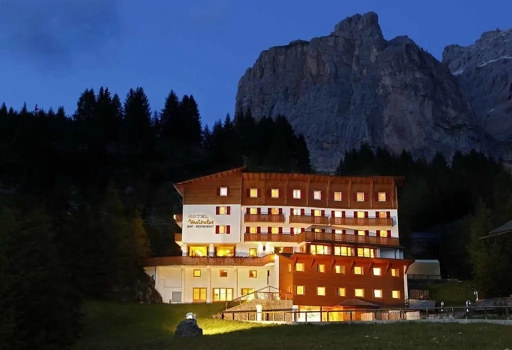 Hotel Meisules-1
