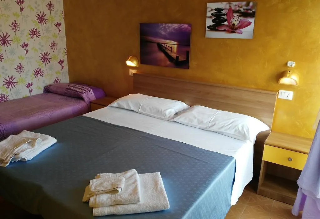 Hotel Simon-1