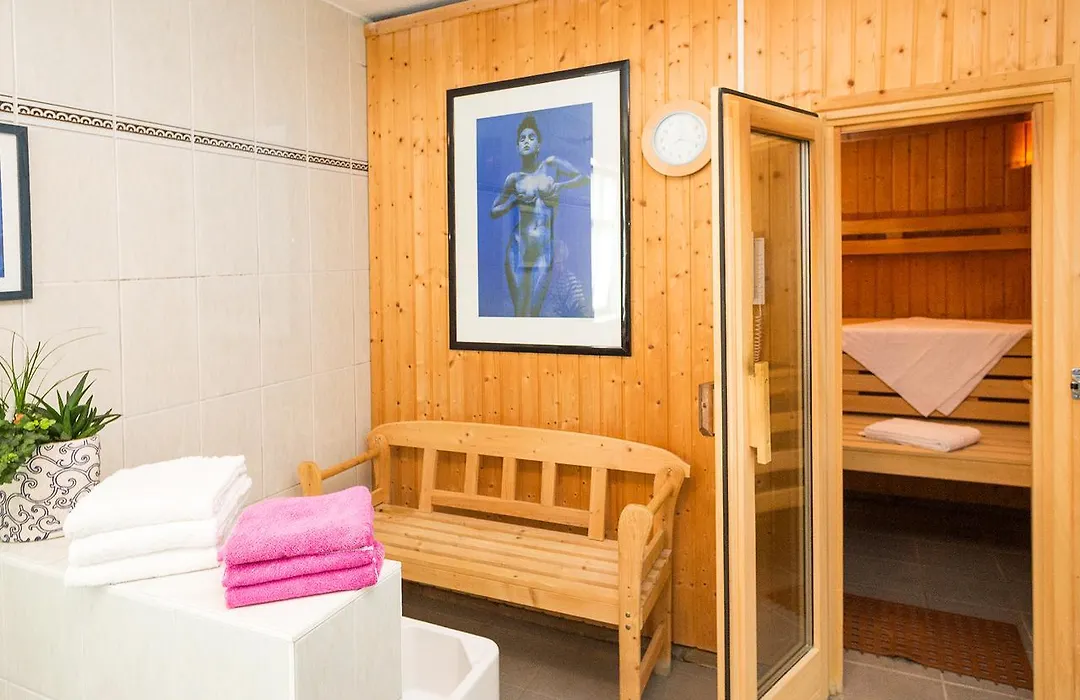 Hotel Müritzlicht-1