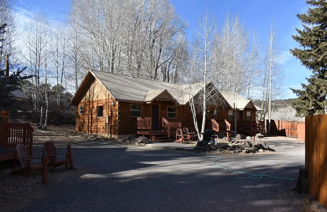 Ute Bluff Lodge, Cabins And Rv Park-1