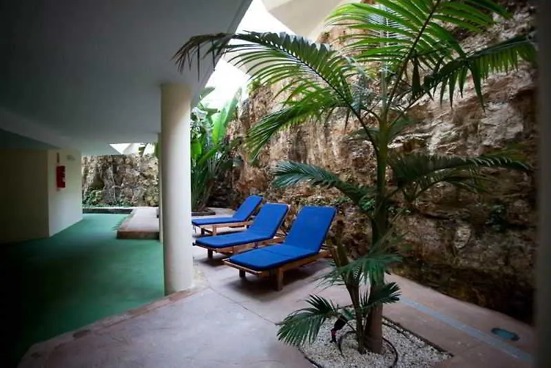 Apartamentos Azul Playa-1