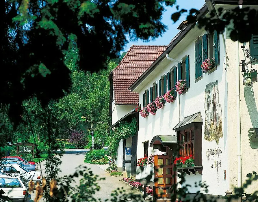 Hotel garni zur Weserei-1