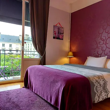Hotel Mondial-2