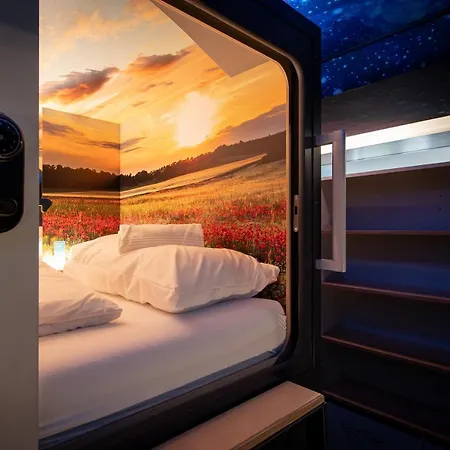 Capsule Hotel - Lucerne Thelab-3