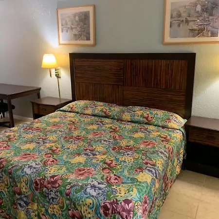 Executive Inn Mercedes Weslaco-3
