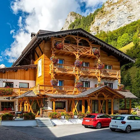 Alpenhotel La Montanara-3