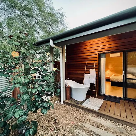 Grape Juice Retreat Rustic Romantic Gateway 5Mins To Beaches & Town-3